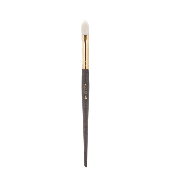 235 Flat Quill Crease Brush